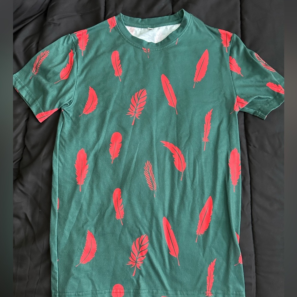 Peter Pan athletic shirt